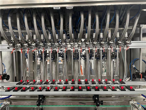 Pojedinosti o automatskom klipnom stroju za punjenje