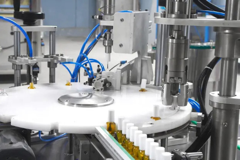 Monoblok stroj za punjenje