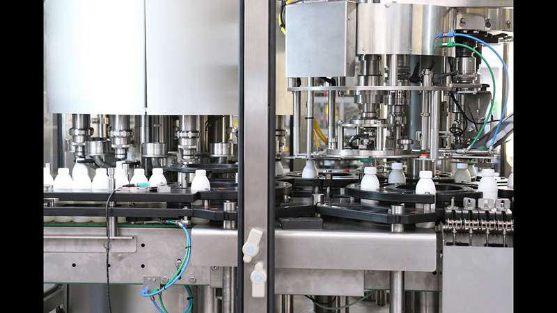 Monoblok stroj za punjenje